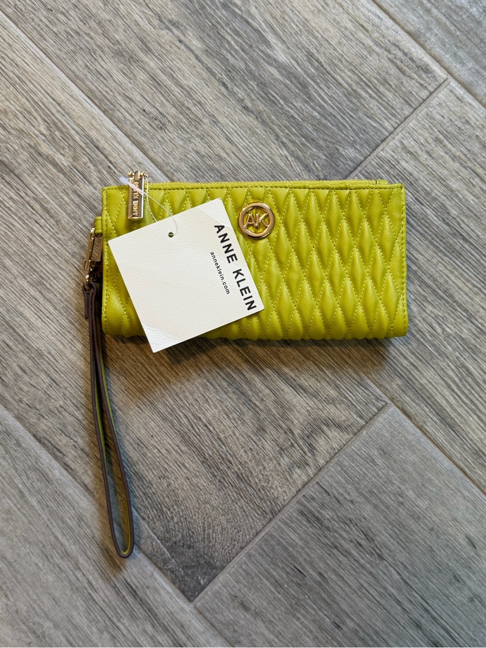 Anne Klein Lime Green Quilted Wristlet Wallet NWT Summer Miami Fun